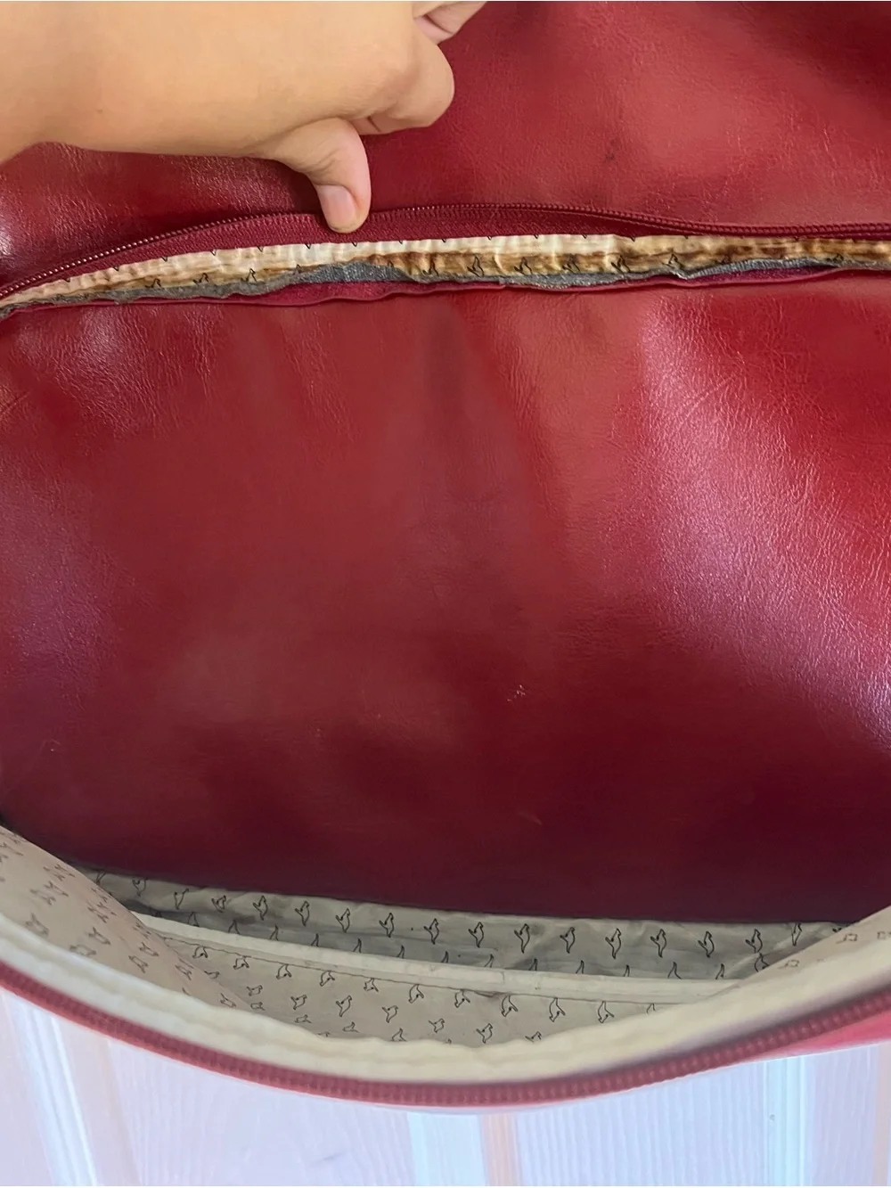 Vintage Roos Red and Blue Messenger Bag